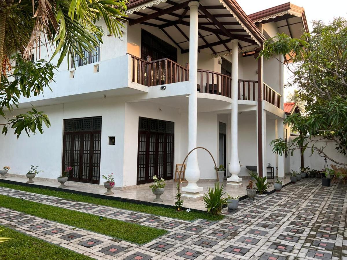Ja-Elas French Touch Bed & Breakfast Exterior foto